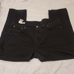 Classic Levis Black Relaxed Fit Men's Jeans